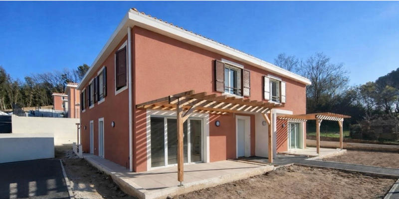 Maison - 77 m² - 4 pièces