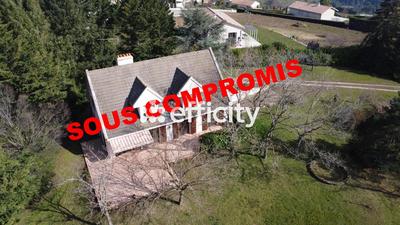 Maison - 182 m² - 5 pièces