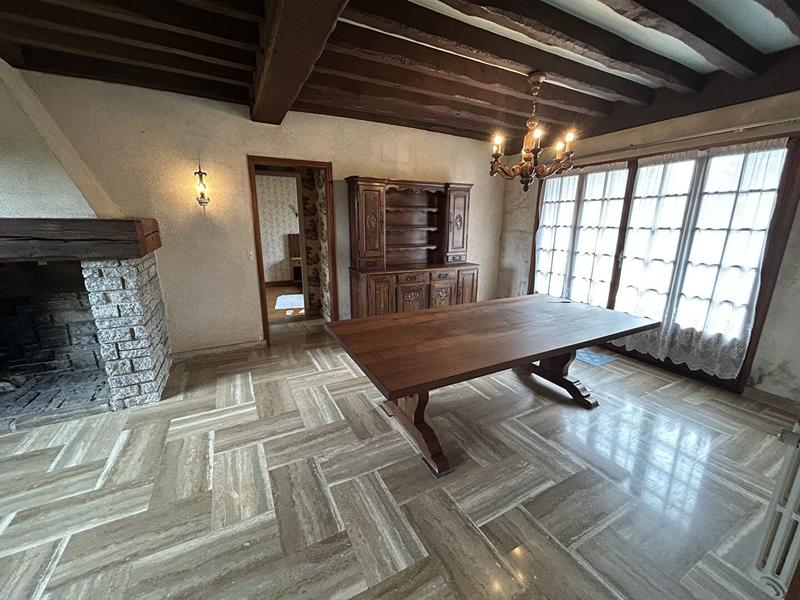 Maison - 104 m² - 5 pièces