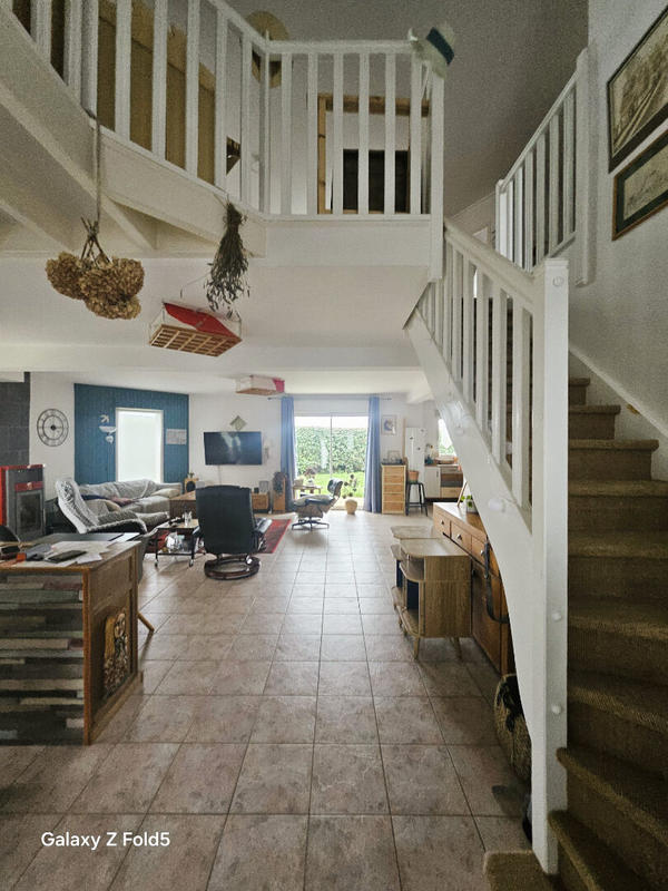 Maison - 160 m² - 6 pièces