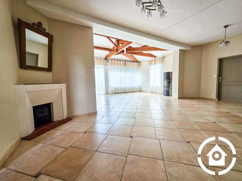 Maison - 160 m² - 5 pièces