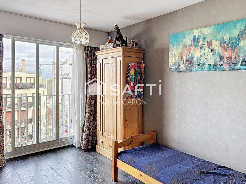 Appartement - 127 m² - 6 pièces