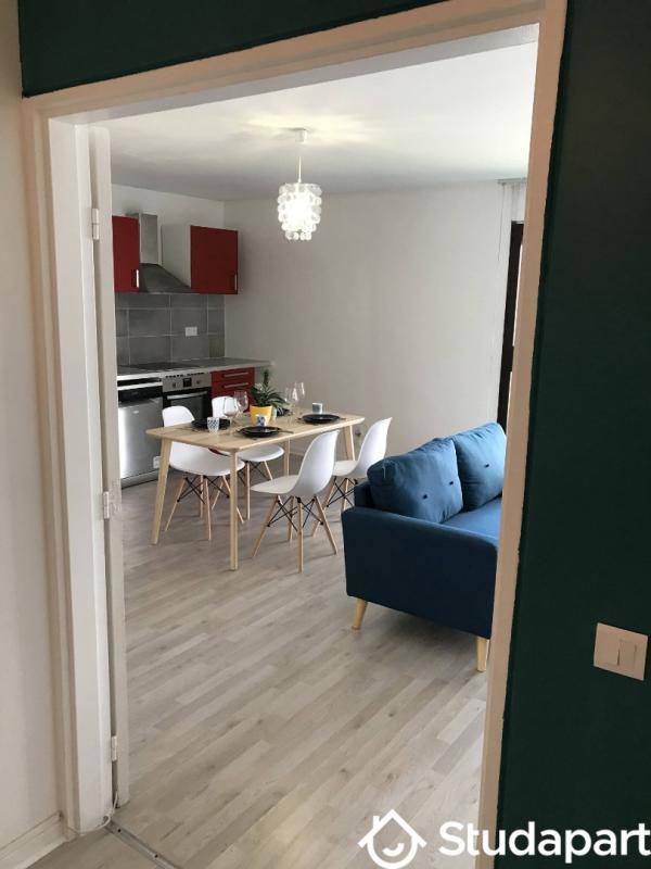 Chambre - 12 m² - 1 pièce