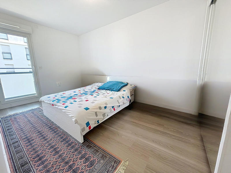 Appartement - 100 m² - 4 pièces