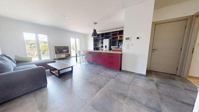 Appartement - 75 m² - 3 pièces