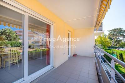 Appartement - 91 m² - 4 pièces
