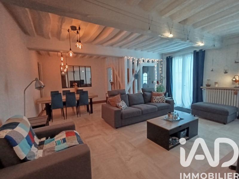 Maison - 252 m² - 6 pièces