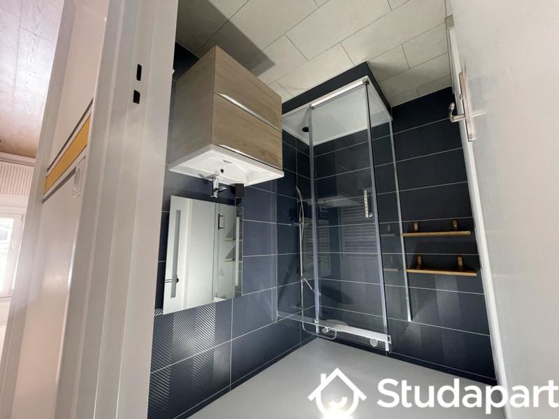 Chambre - 15 m² - 1 pièce