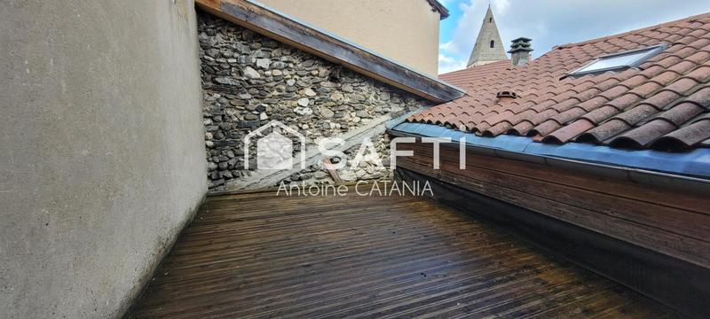 Maison - 97 m² - 5 pièces