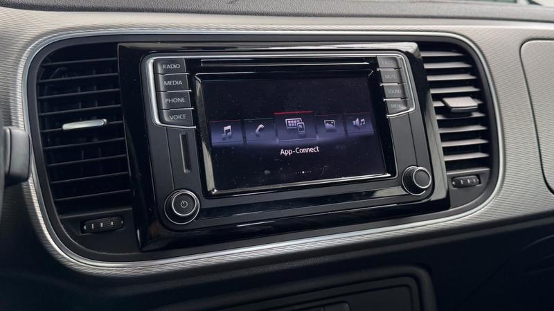 Volkswagen Coccinelle 1.2 Tsi 105 Club + Carplay