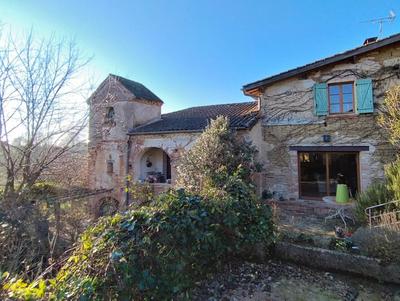 Propriété - 260 m² - 10 pièces