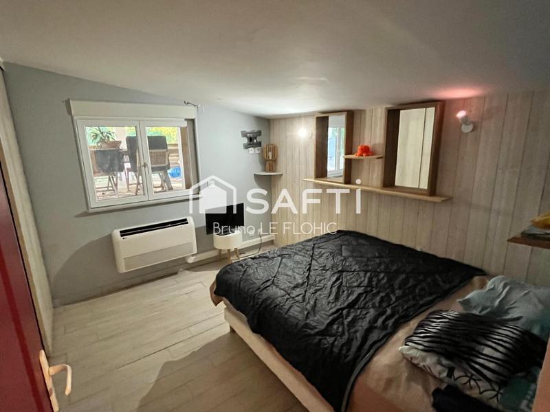 Maison - 234 m² - 8 pièces