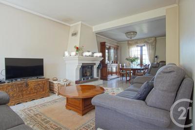 Pavillon - 137 m² - 6 pièces