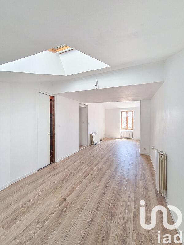 Maison - 111 m² - 4 pièces