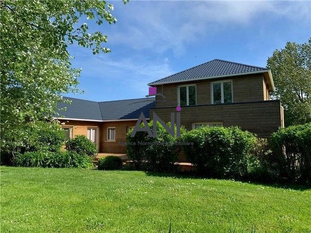 Maison contemporaine - 219 m² - 6 pièces