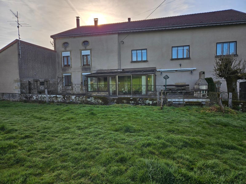 Maison - 400 m² - 13 pièces