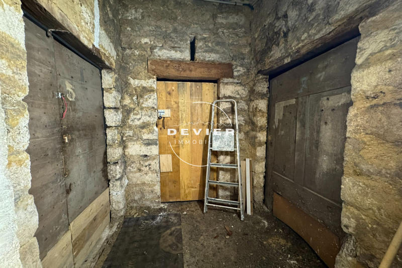 Parking / Garage - 15 m²