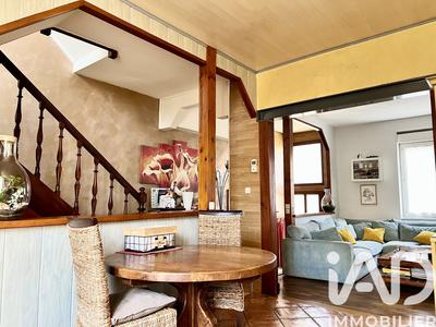 Maison de ville - 112 m² - 4 pièces