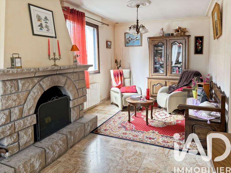 Maison - 120 m² - 5 pièces