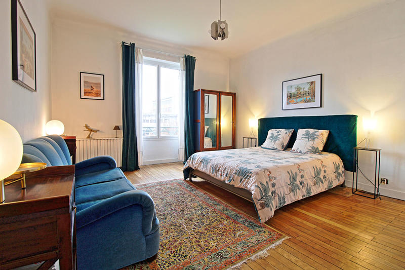 Maison - 273 m² - 7 pièces