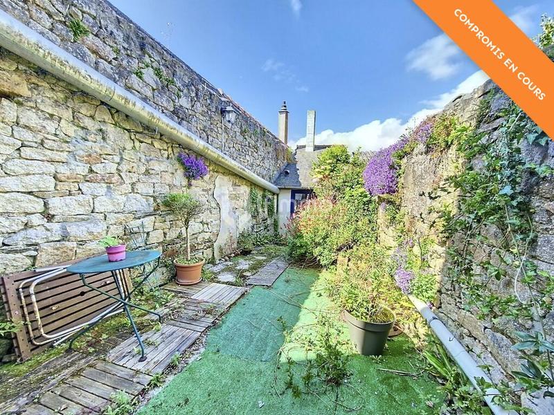 Maison - 123 m² - 7 pièces