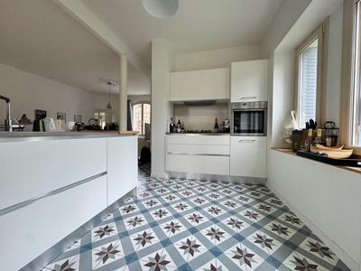 Maison - 138 m² - 6 pièces