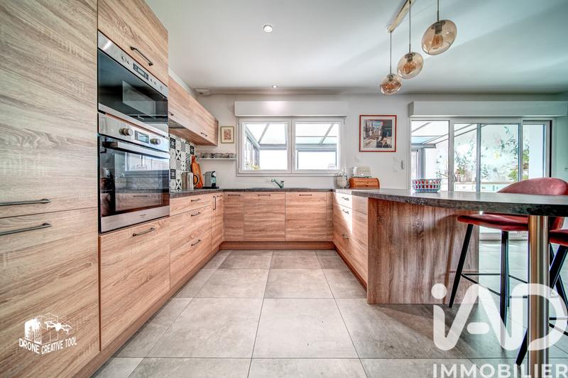 Maison - 150 m² - 7 pièces