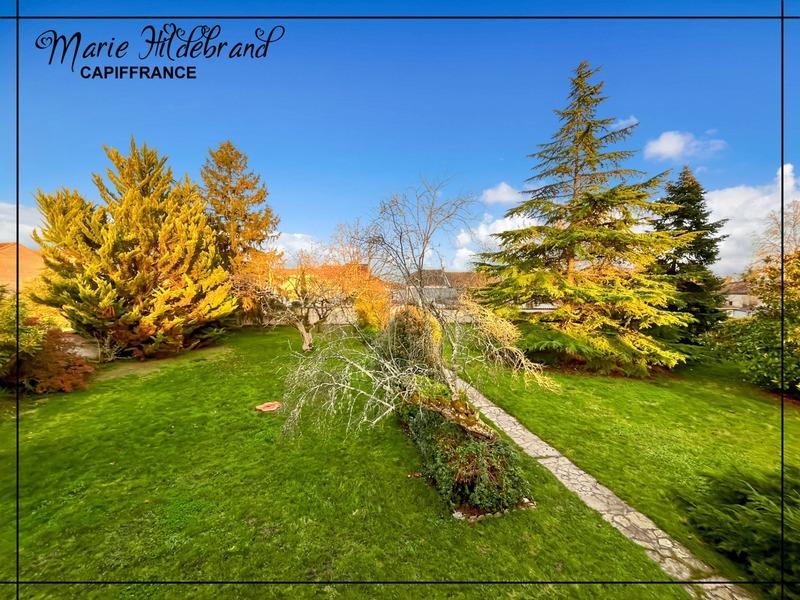 Maison - 200 m² - 6 pièces