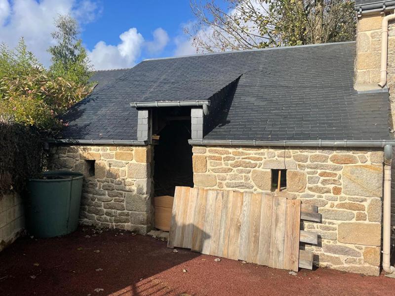 Maison - 225 m² - 8 pièces