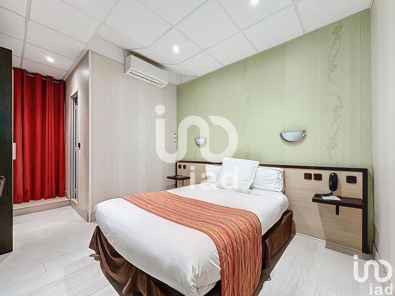 Local commercial - 1 750 m²