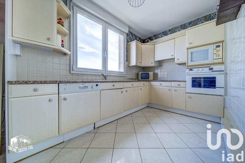 Appartement - 146 m² - 7 pièces