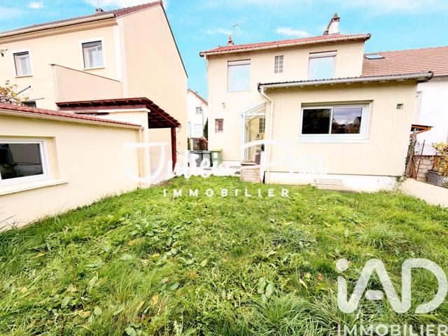 Maison - 120 m² - 6 pièces