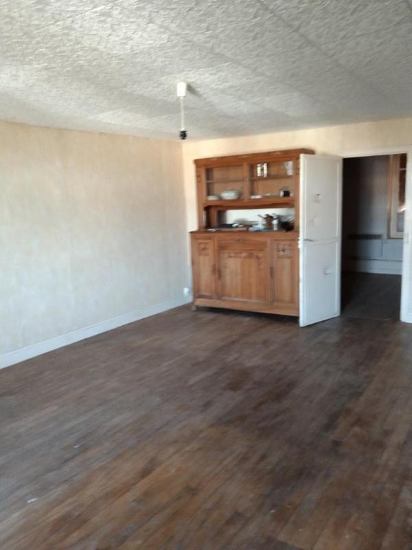 Maison - 235 m² - 13 pièces