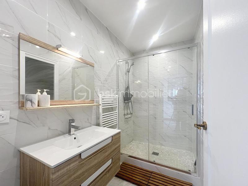 Appartement - 121 m² - 4 pièces