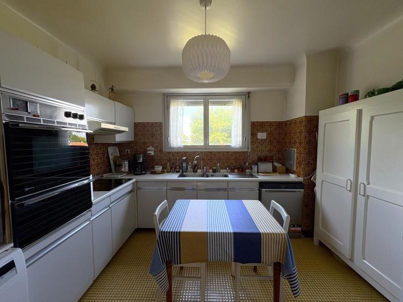 Appartement - 91 m² - 3 pièces