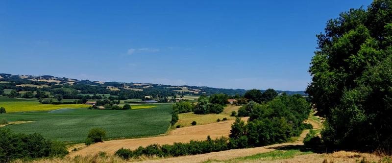 Maison - 400 m² - 8 pièces