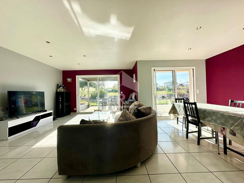 Maison - 110 m² - 5 pièces