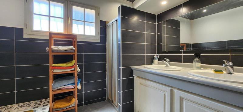 Maison - 140 m² - 7 pièces