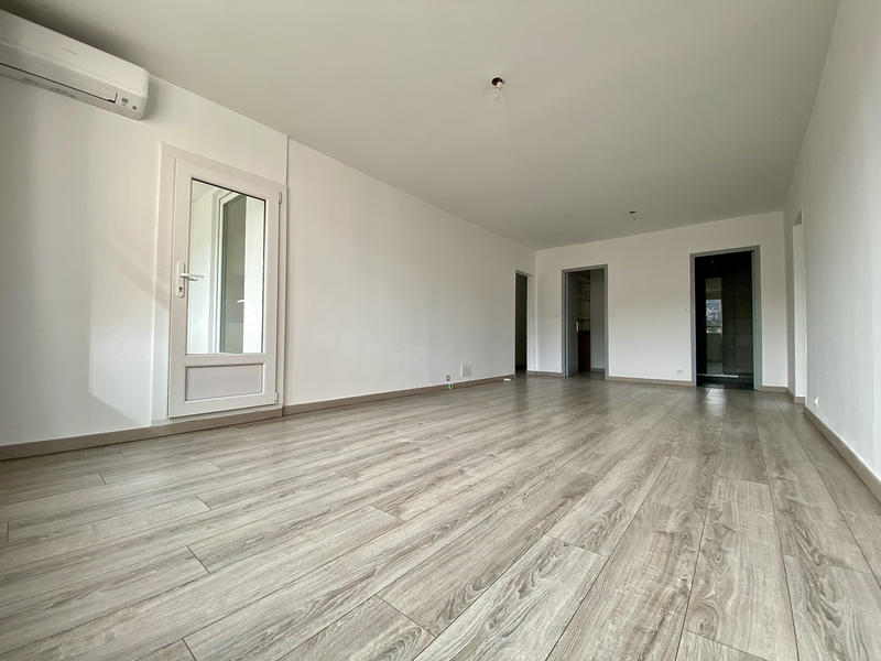 Appartement - 76 m² - 3 pièces