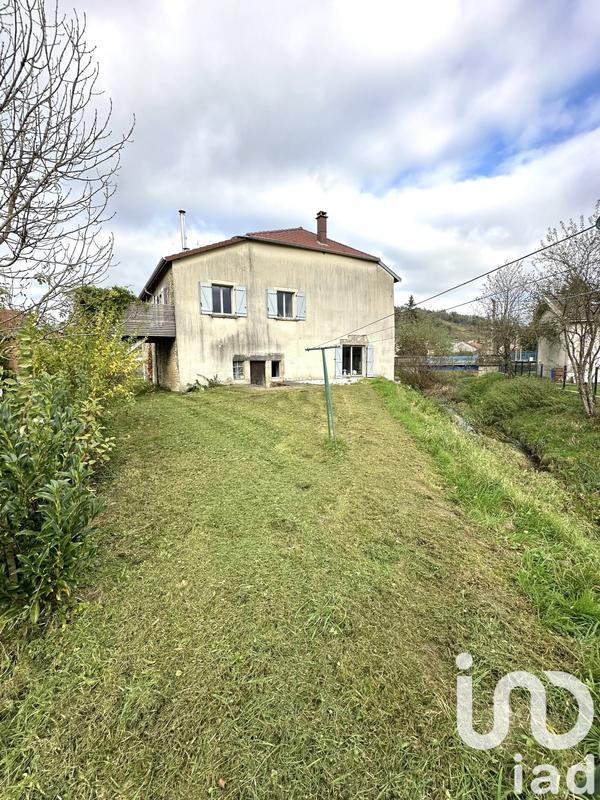 Maison - 270 m² - 11 pièces