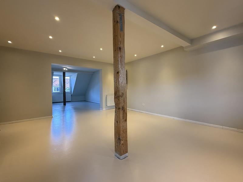 Appartement - 83 m² - 3 pièces