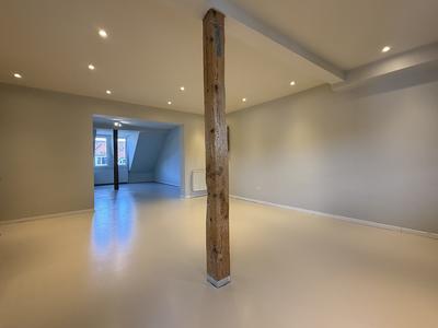 Appartement - 83 m² - 3 pièces