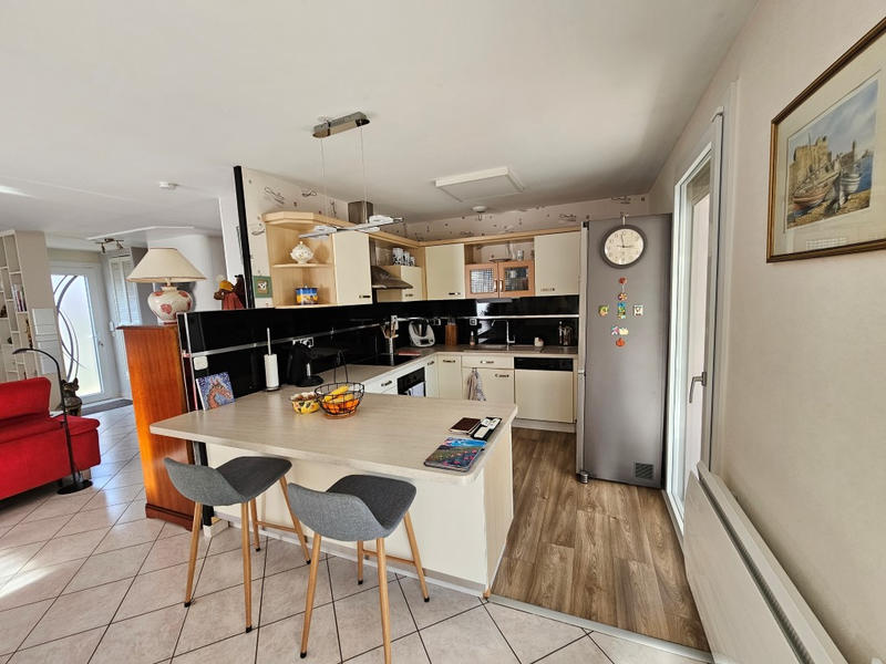 Maison - 138 m² - 6 pièces