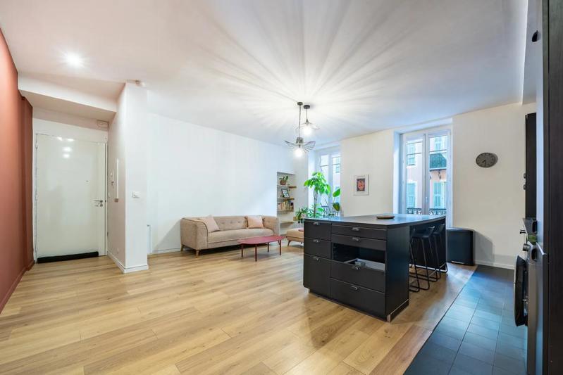 Appartement - 89 m² - 4 pièces