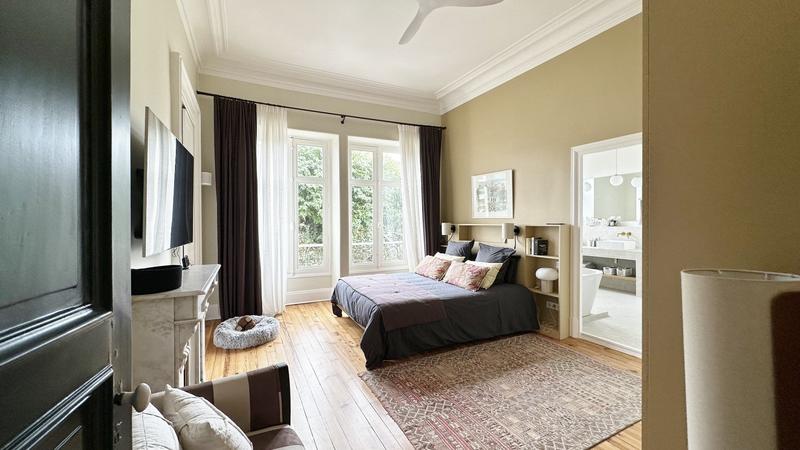 Appartement - 148 m² - 4 pièces