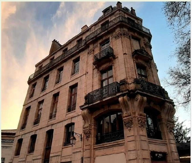 Immeuble - 1 414 m²