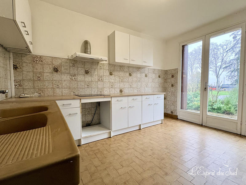 Maison - 161 m² - 7 pièces