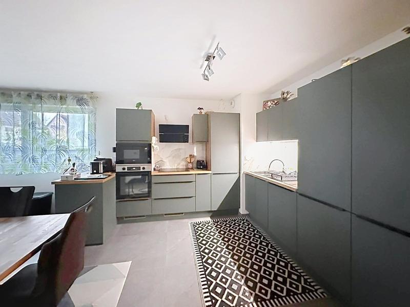 Appartement - 72 m² - 3 pièces