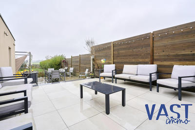 Maison - 135 m² - 5 pièces