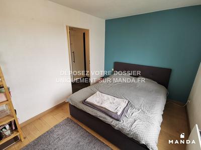 Chambre - 14 m² - 4 pièces
